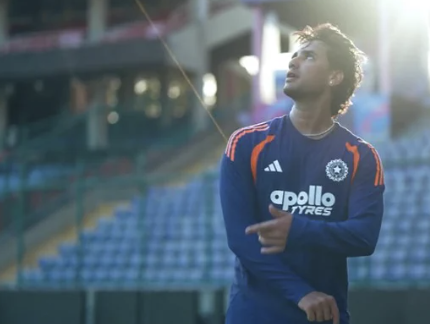 Abhishek Sharma Beats Shivam Dube in Fun Kite-Flying Battle Ahead of AFG T20I