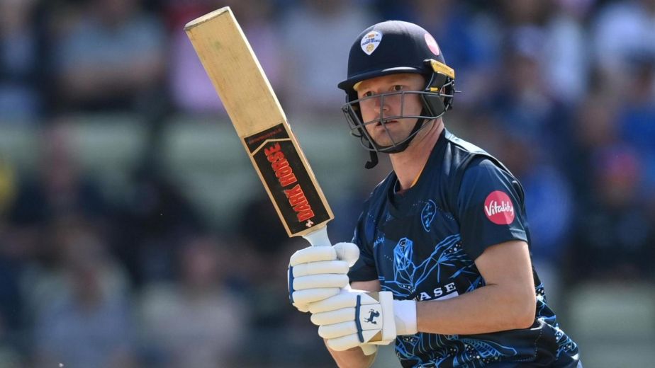 Perth Scorchers Make Big Move, Sign Aneurin Donald to Fill Josh Inglis Void in BBL 2026-27